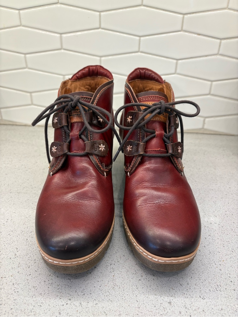 PIKOLINOS Women's Burgundy Leather Wedge Lace-Up Ankle Boot - Picture 2 of 9